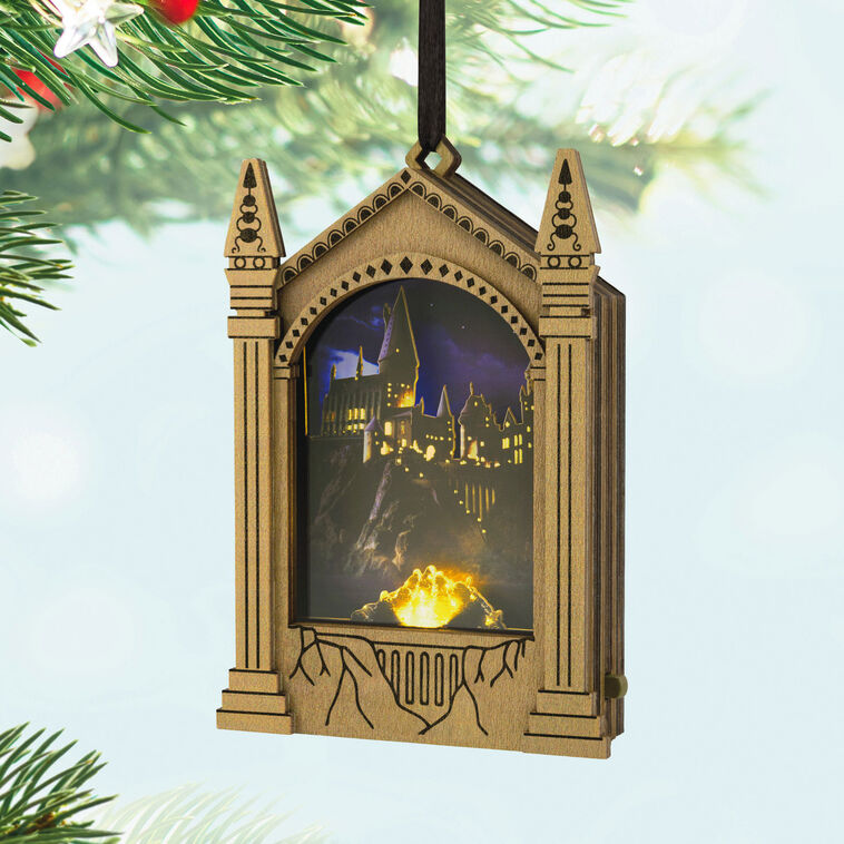 Harry Potter™ Hogwarts™ Musical Papercraft Ornament With Light