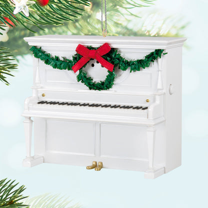 Joy to the World Piano Musical Ornament (Plays a gospel version of "O Come, All Ye Faithful".))